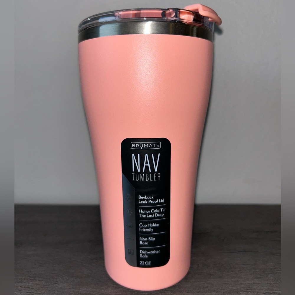 NWT BrüMate Nav 22 in Guava